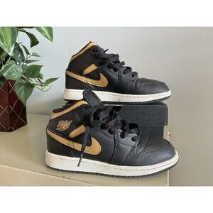 Air Jordan 1 Mid Black Gold‎ Retro Sneaker Shoe DQ8423-071 Youth GS Size 3.5